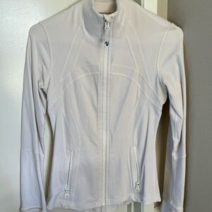 Lululemon sweater/jacket size 6